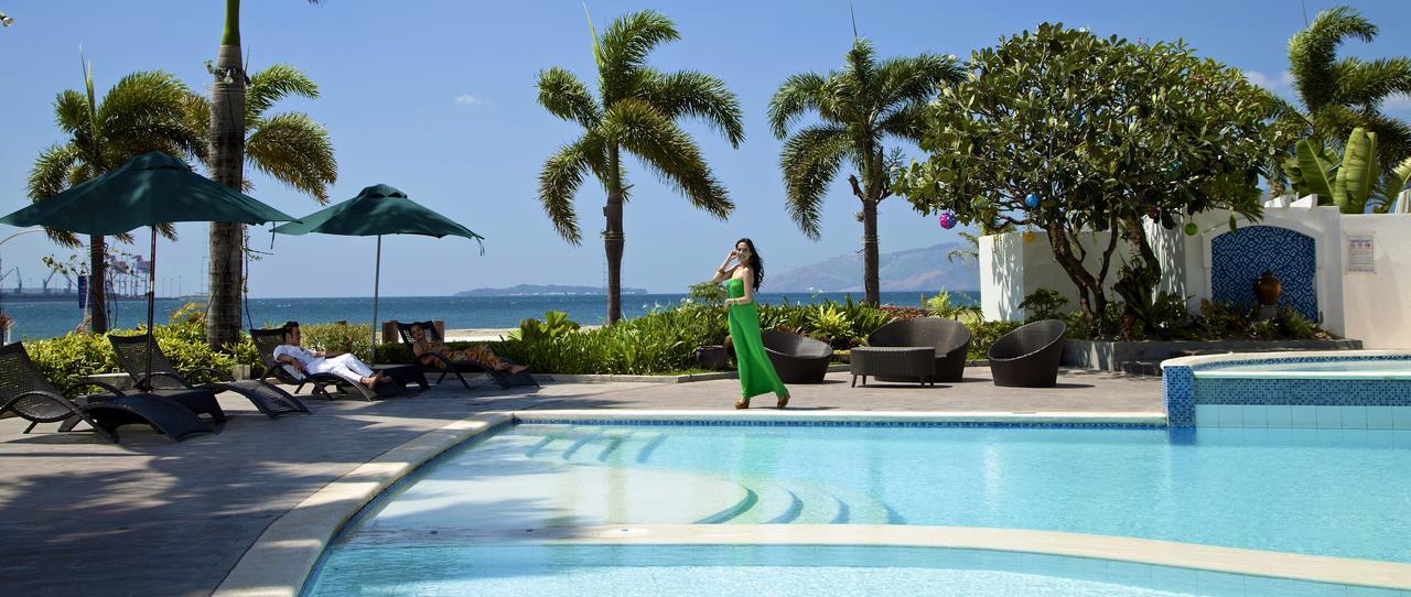 אולונגפו The Lighthouse Marina Resort מראה חיצוני תמונה