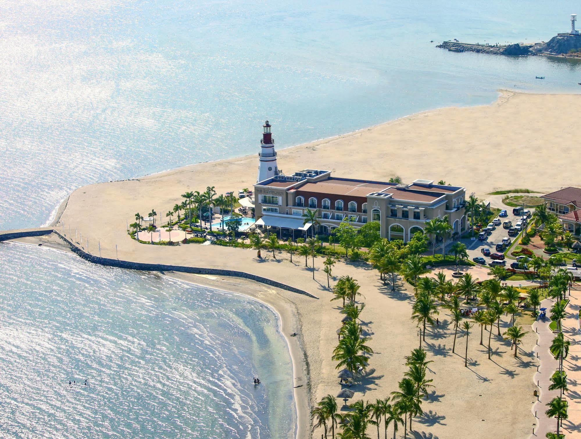אולונגפו The Lighthouse Marina Resort מראה חיצוני תמונה